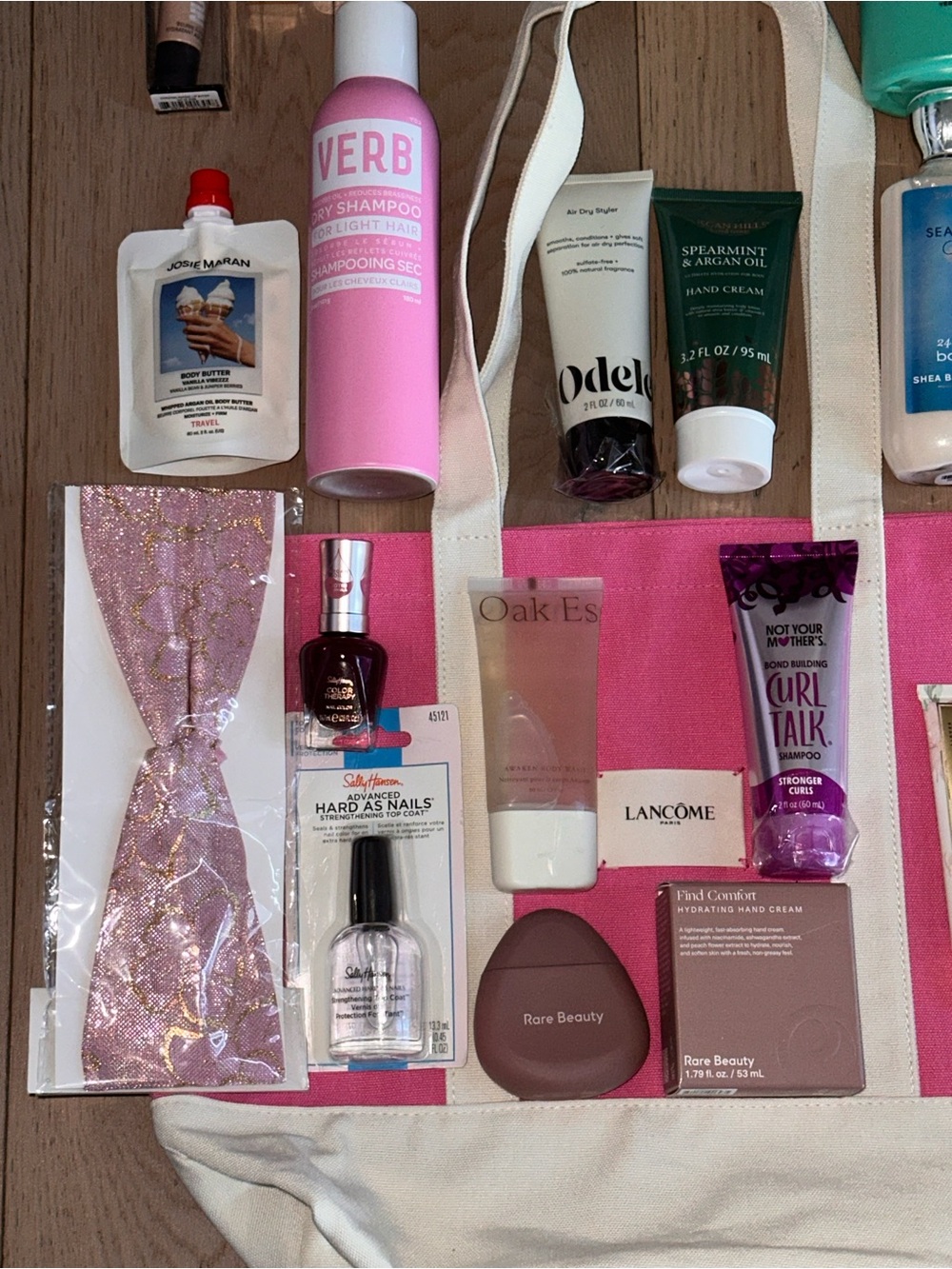 *RESERVED FOR JIGOLD* Resellers 41 Piece Beauty Bundle - Picture 7 of 16